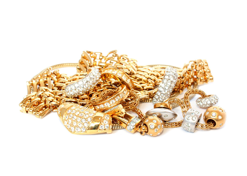 Luxury-golden-accessories-